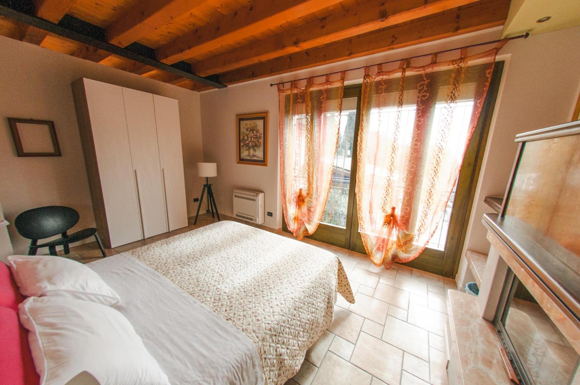 Apartamento Casale Manzoni Verona Exterior foto